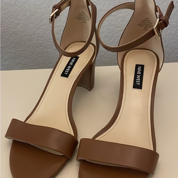 Nine West Tan Ankle Strap Heels - Picture 1 of 3